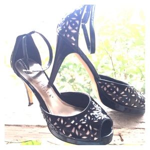 White House Black Market high heels 👠